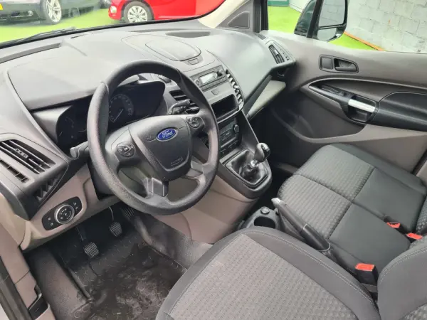 Ford Transit Connect 5