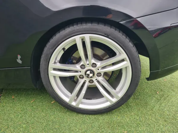 BMW 118 d Pack M 9