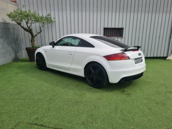 Audi TT Coupé 2.0 TDI quattro S-line 3
