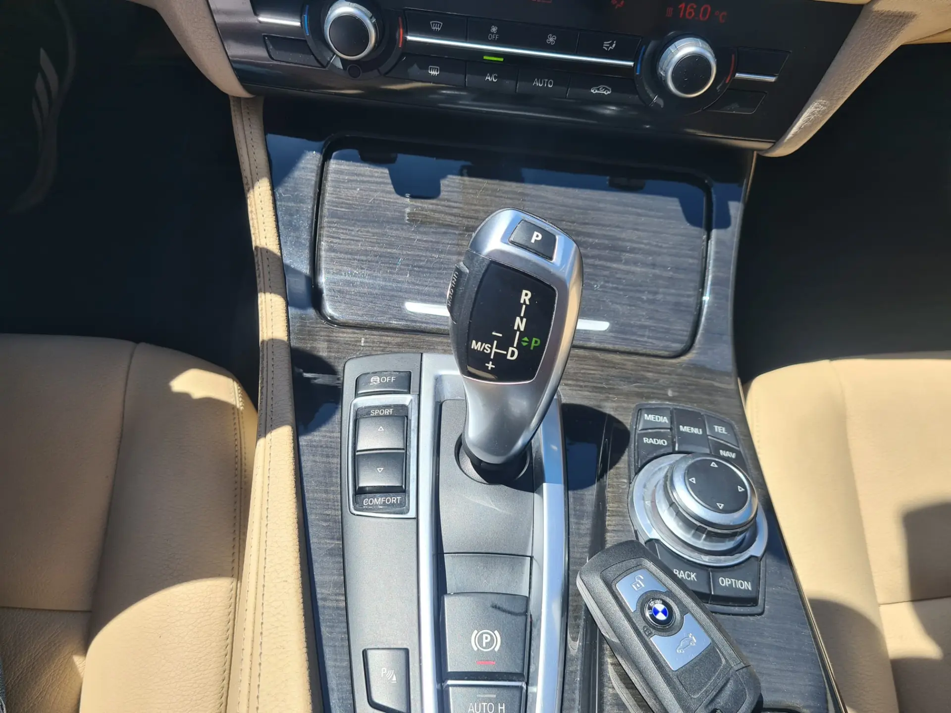 BMW 520 d Pack M Auto 6