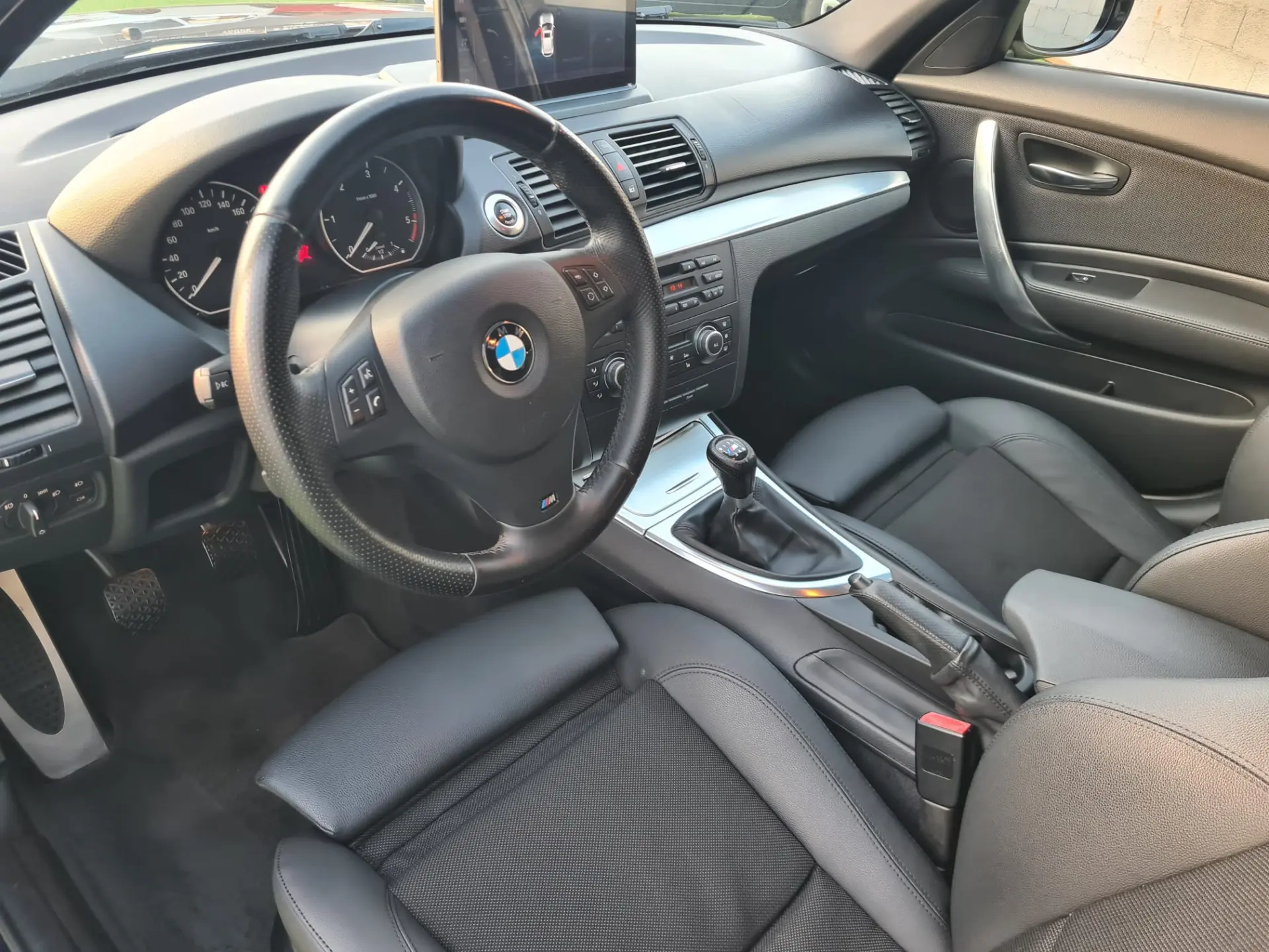 BMW 118 d Pack M 5