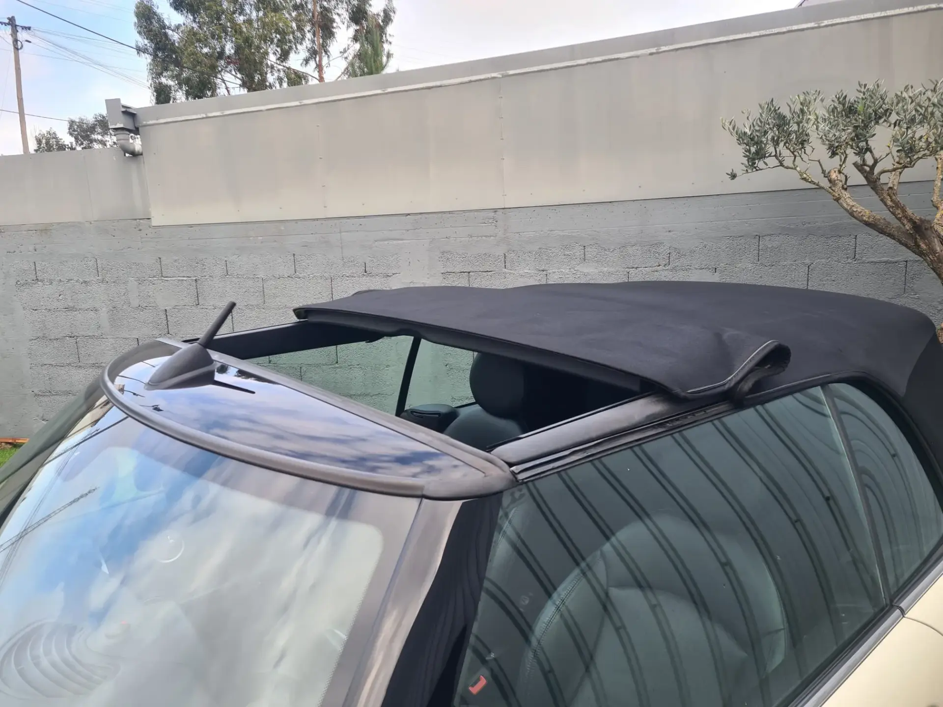 MINI Cabrio Cooper D 7