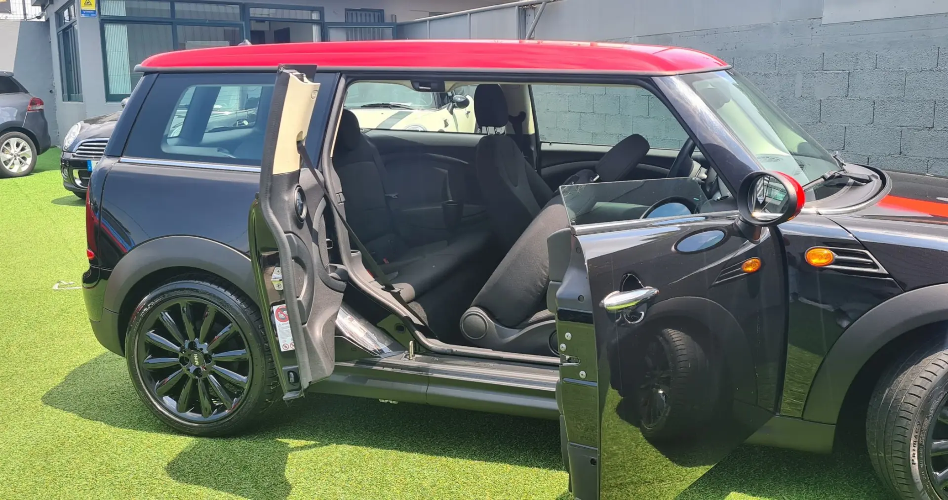 MINI Clubman Cooper D 1.6 13