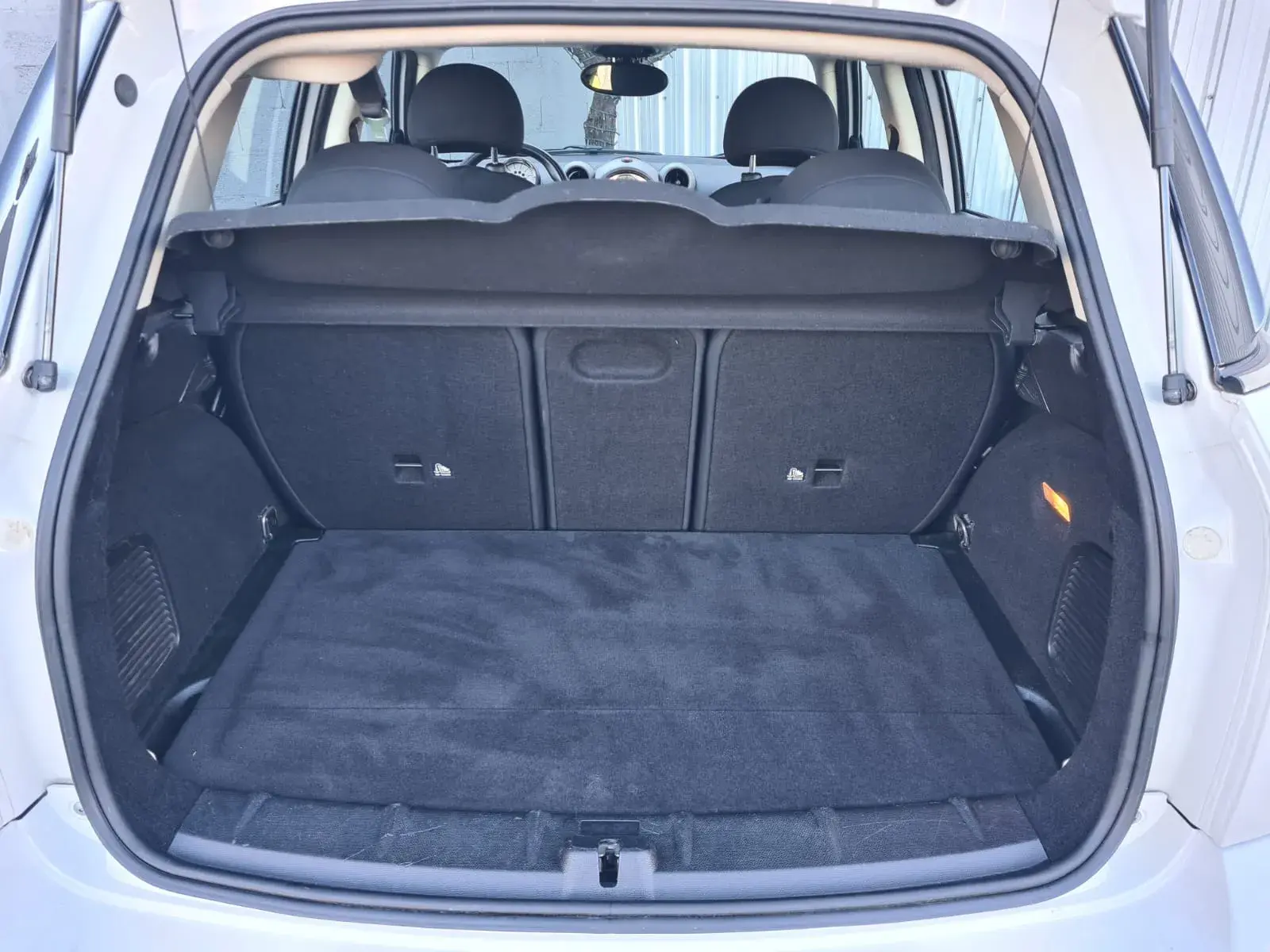 MINI Countryman Cooper SD ALL4 Auto 13