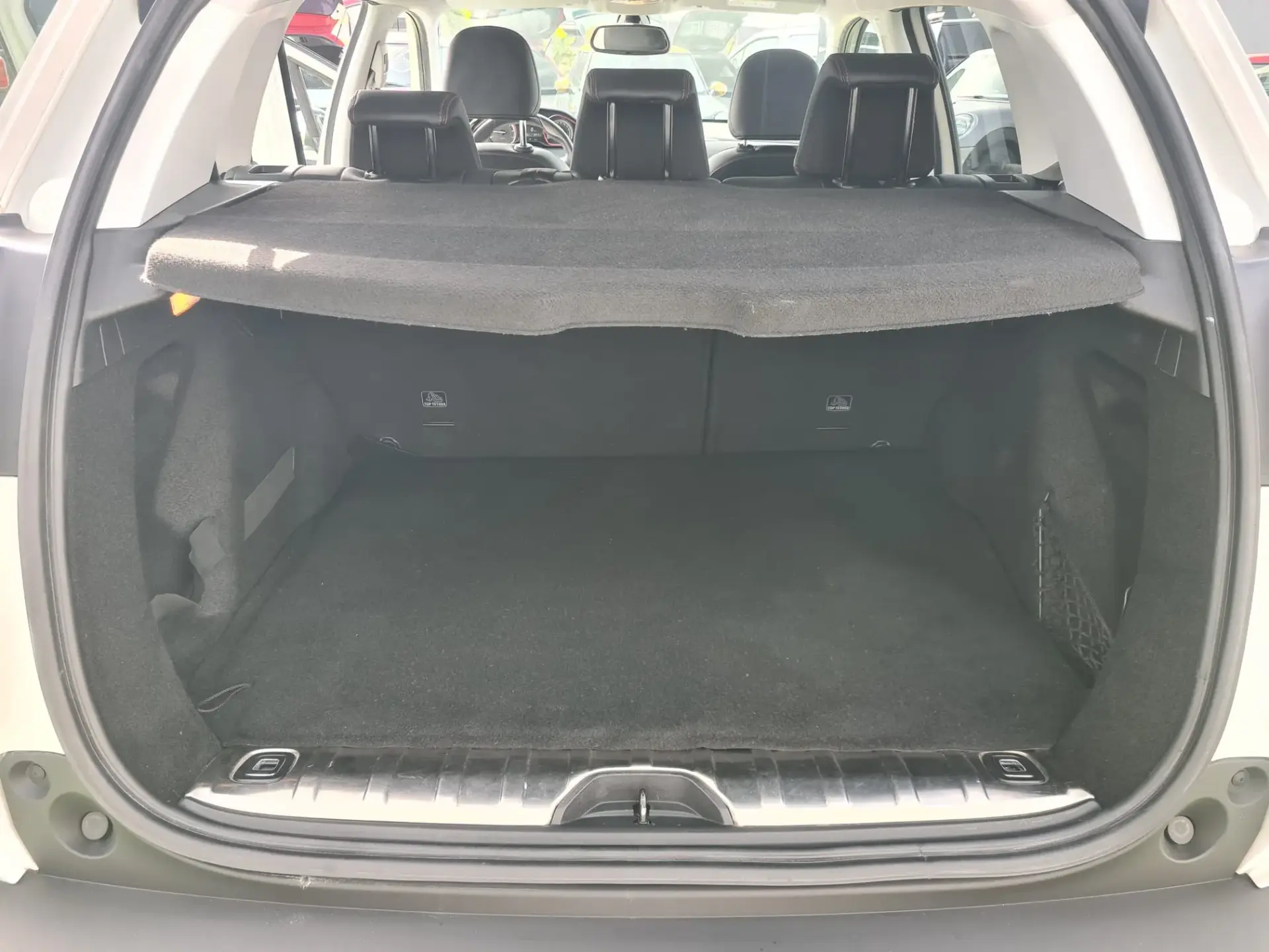 Peugeot 2008 1.2 PureTech GT Line 11