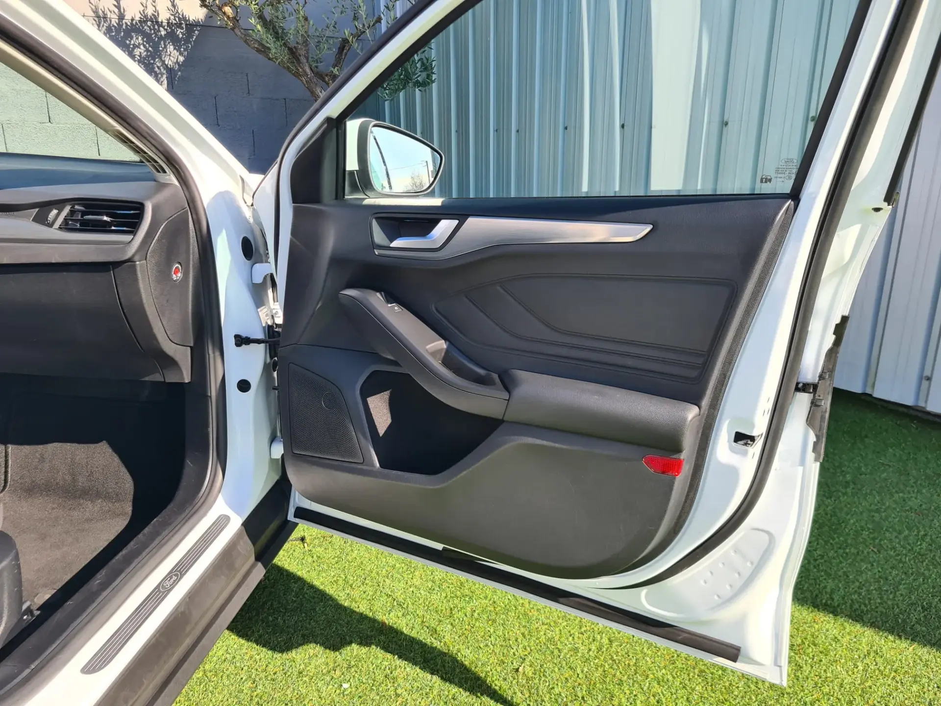 Ford Focus SW 1.5 TDCi Titanium 15