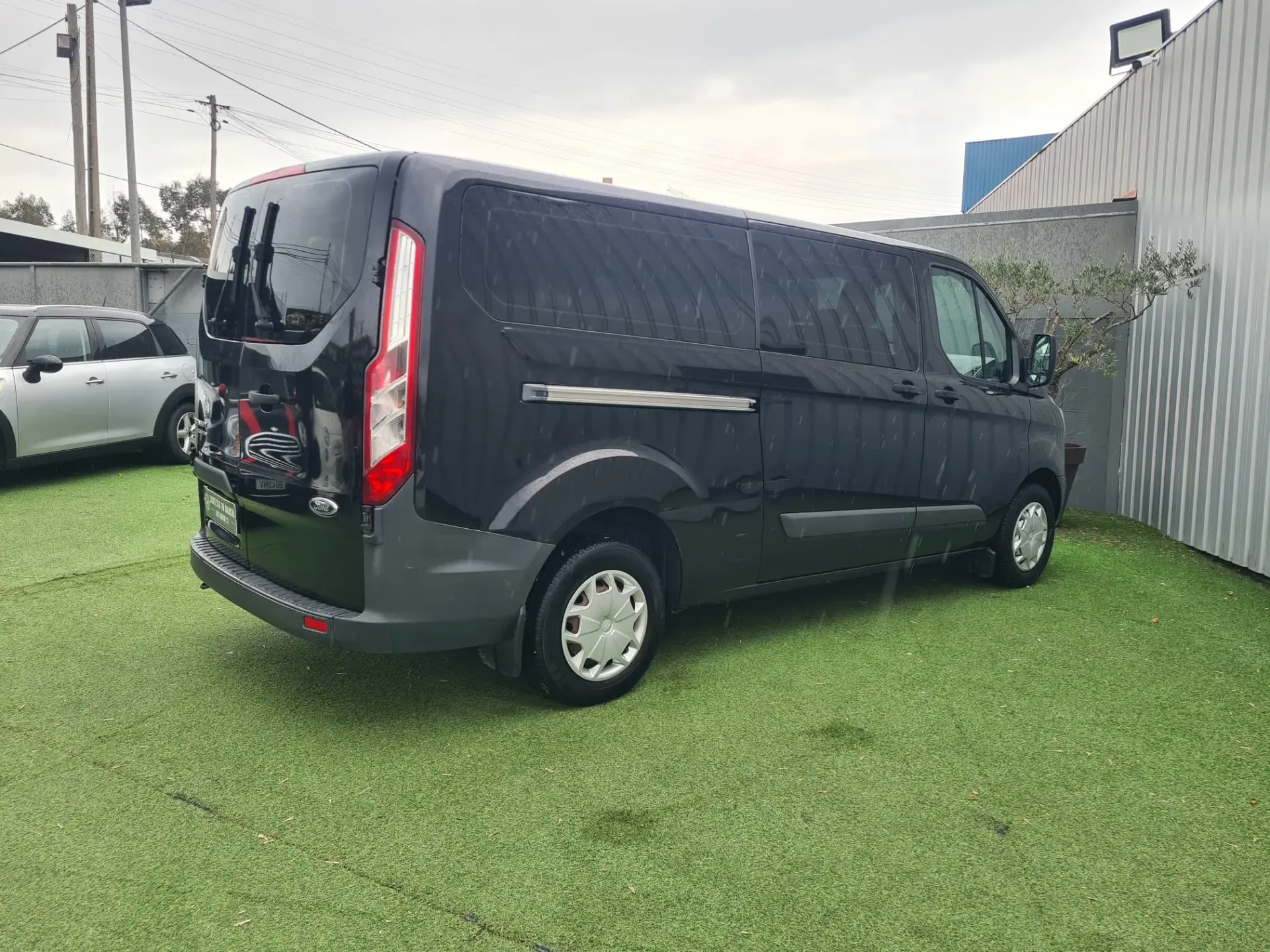 Ford Transit Custom 250L1 2.2 TDCi H1-Tecto Baixo Ambiente 4