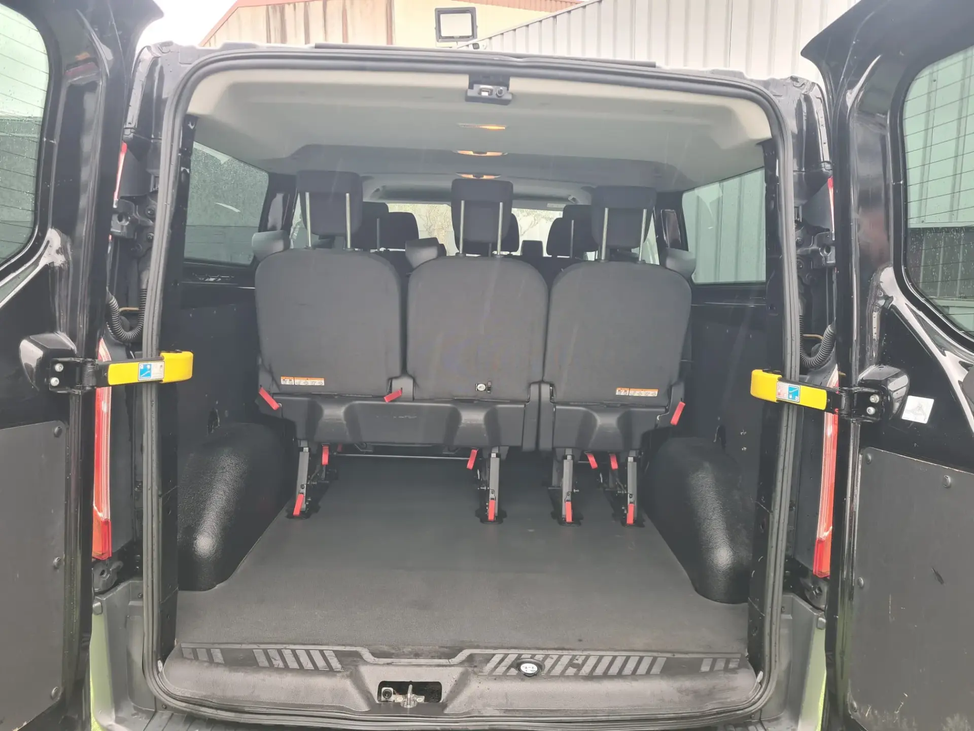 Ford Transit Custom 250L1 2.2 TDCi H1-Tecto Baixo Ambiente 14