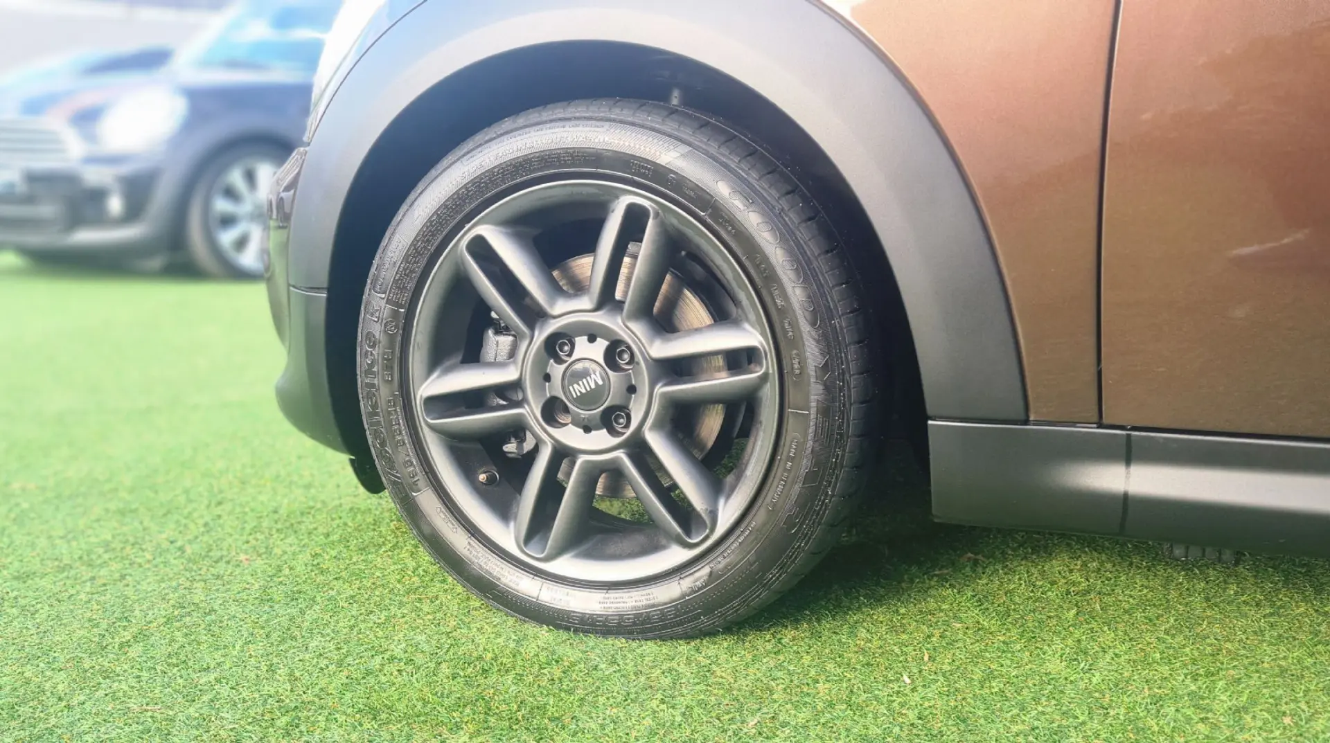 MINI Clubman Cooper D 1.6 5