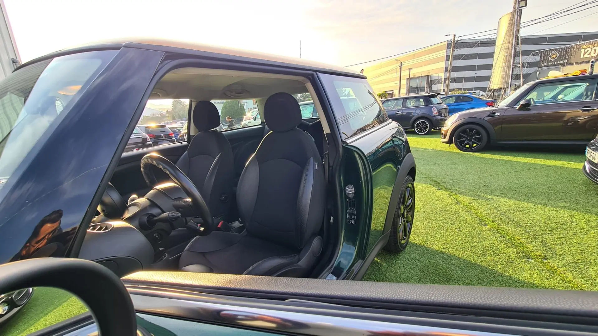 MINI 3 Portas Cooper D 9