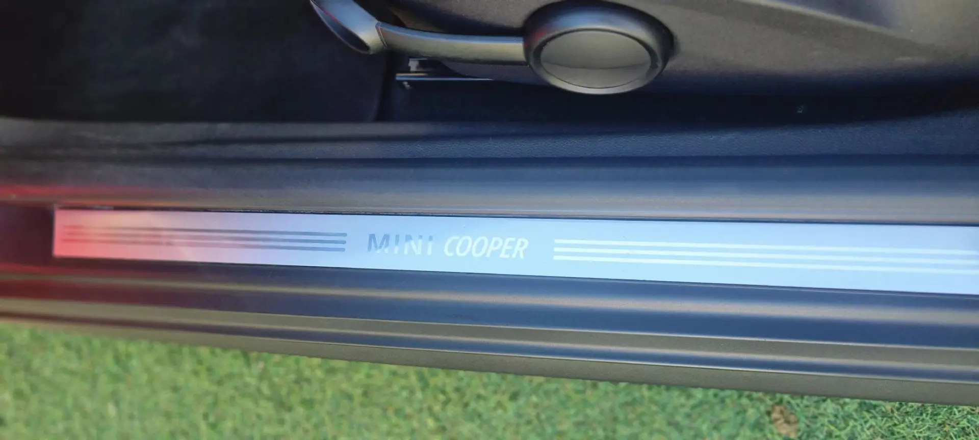 MINI 3 Portas Cooper D 1.6 12