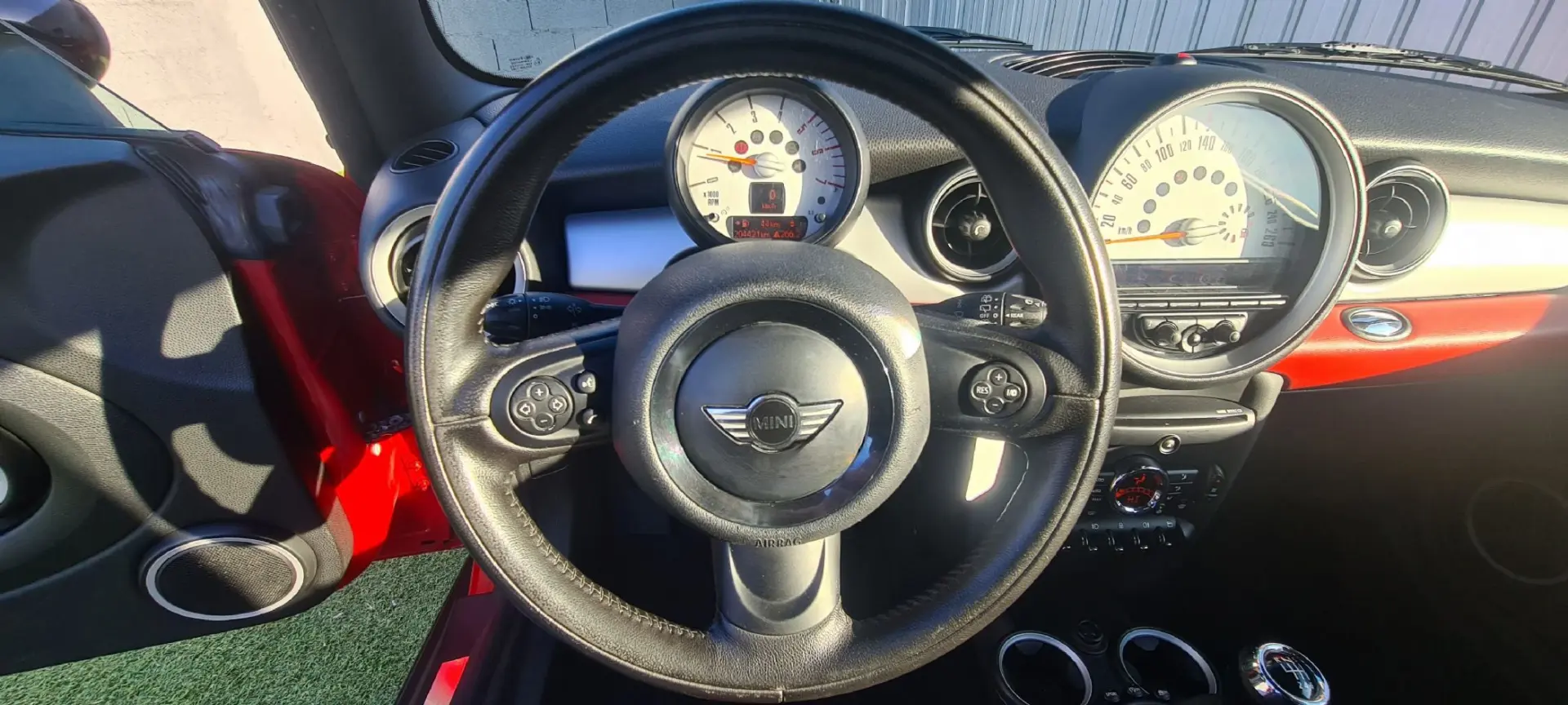 MINI 3 Portas Cooper D 1.6 14