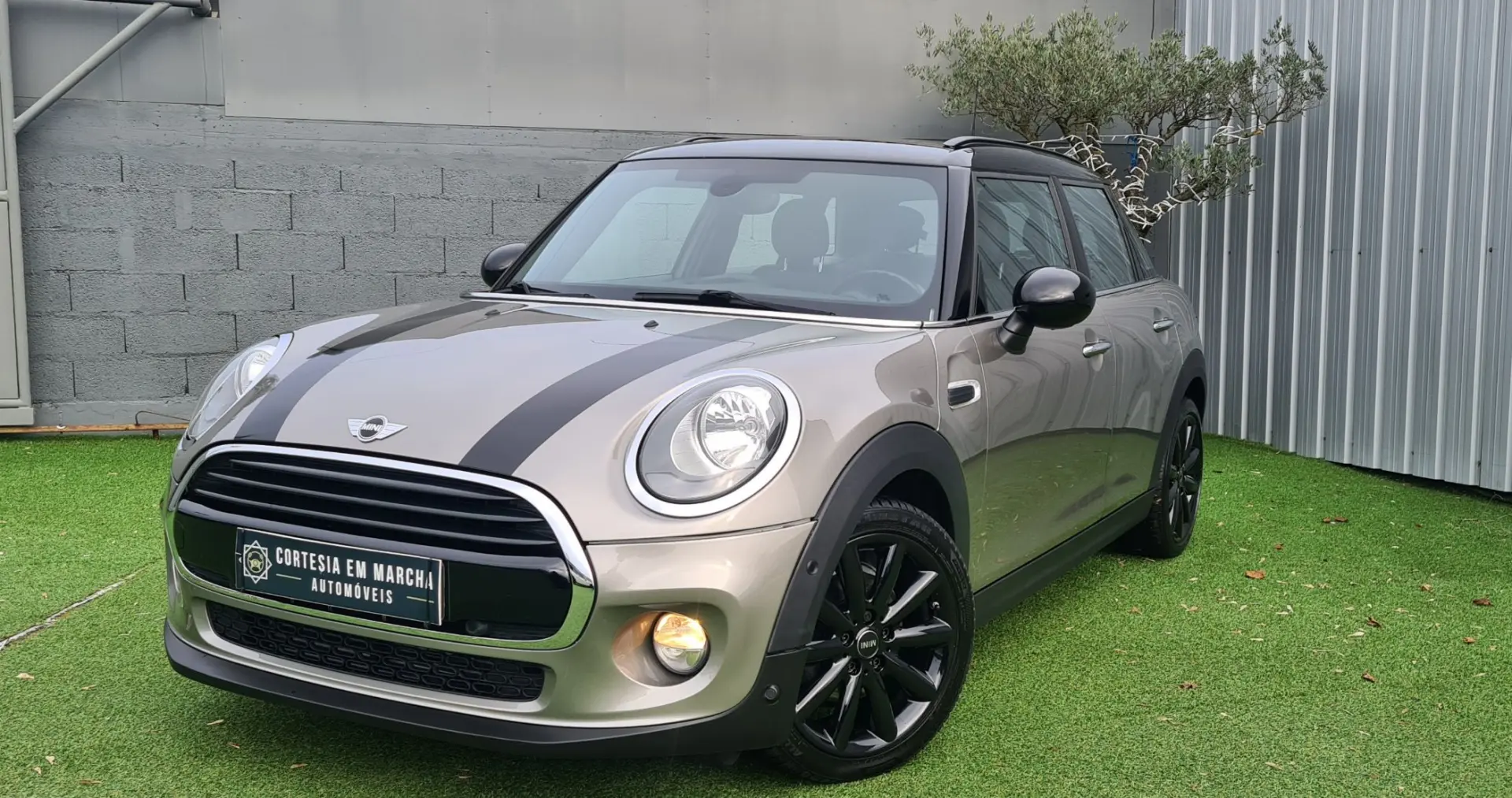 MINI 5 Portas Cooper F56 D 1.5 1
