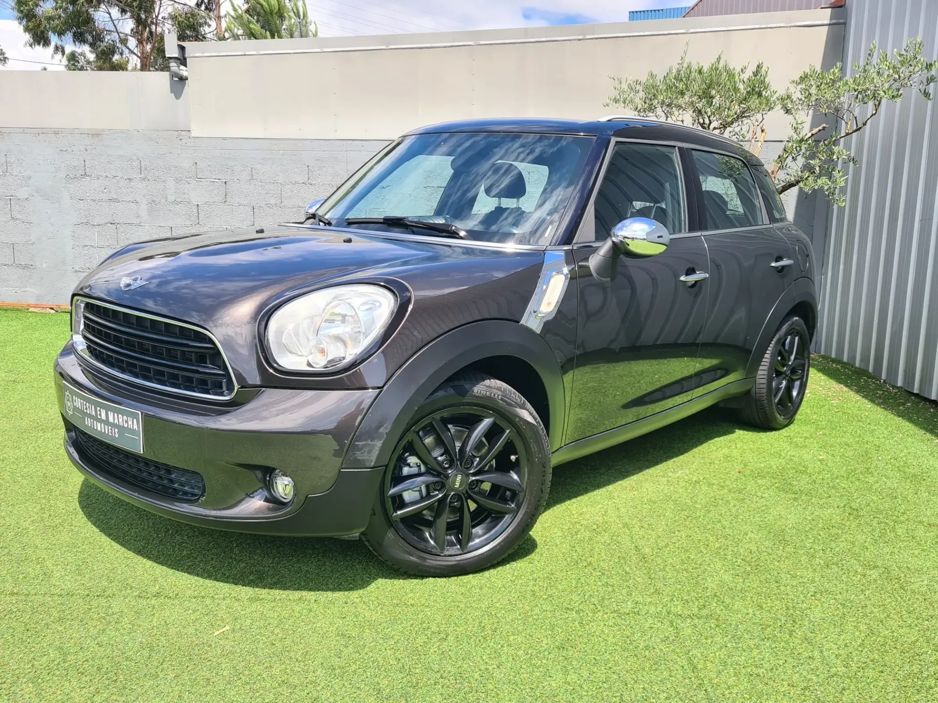 MINI Countryman Cooper D ALL4 Auto 1