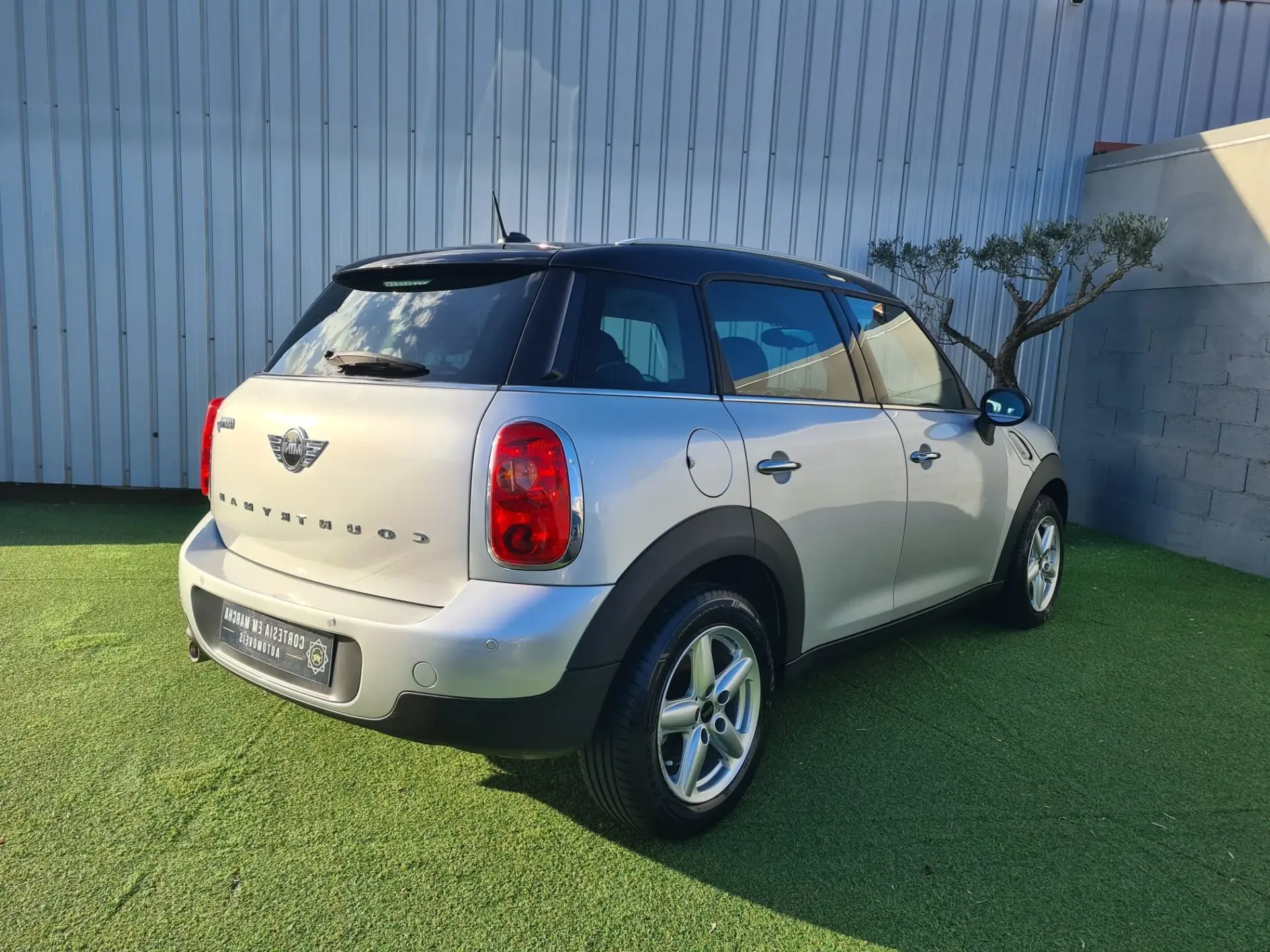 MINI Countryman Cooper D 4