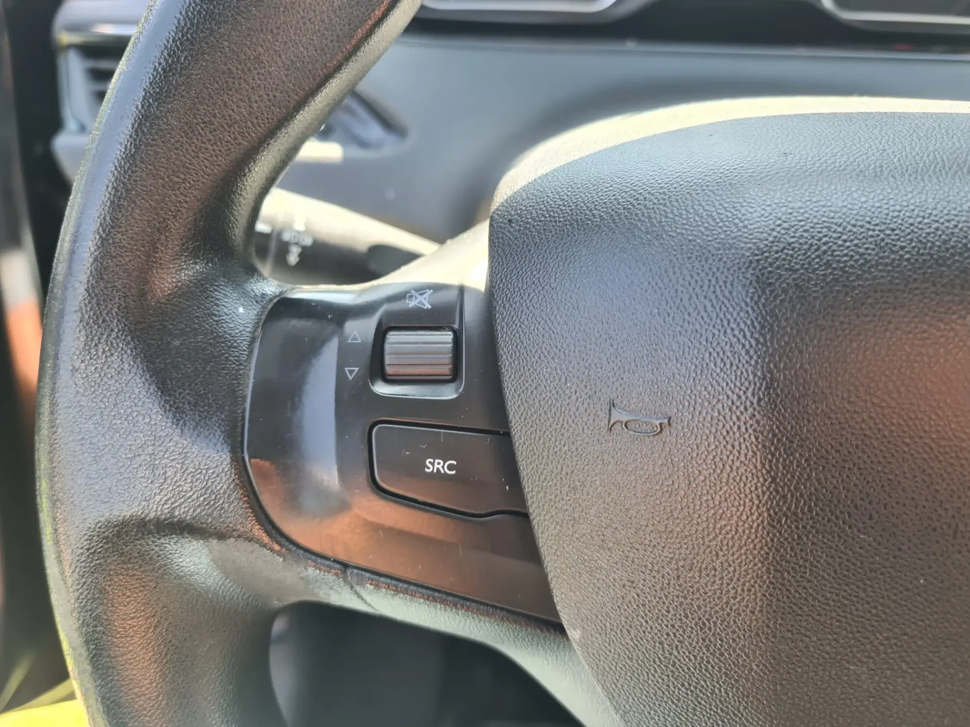 Peugeot 208 1.4 HDi Active 10