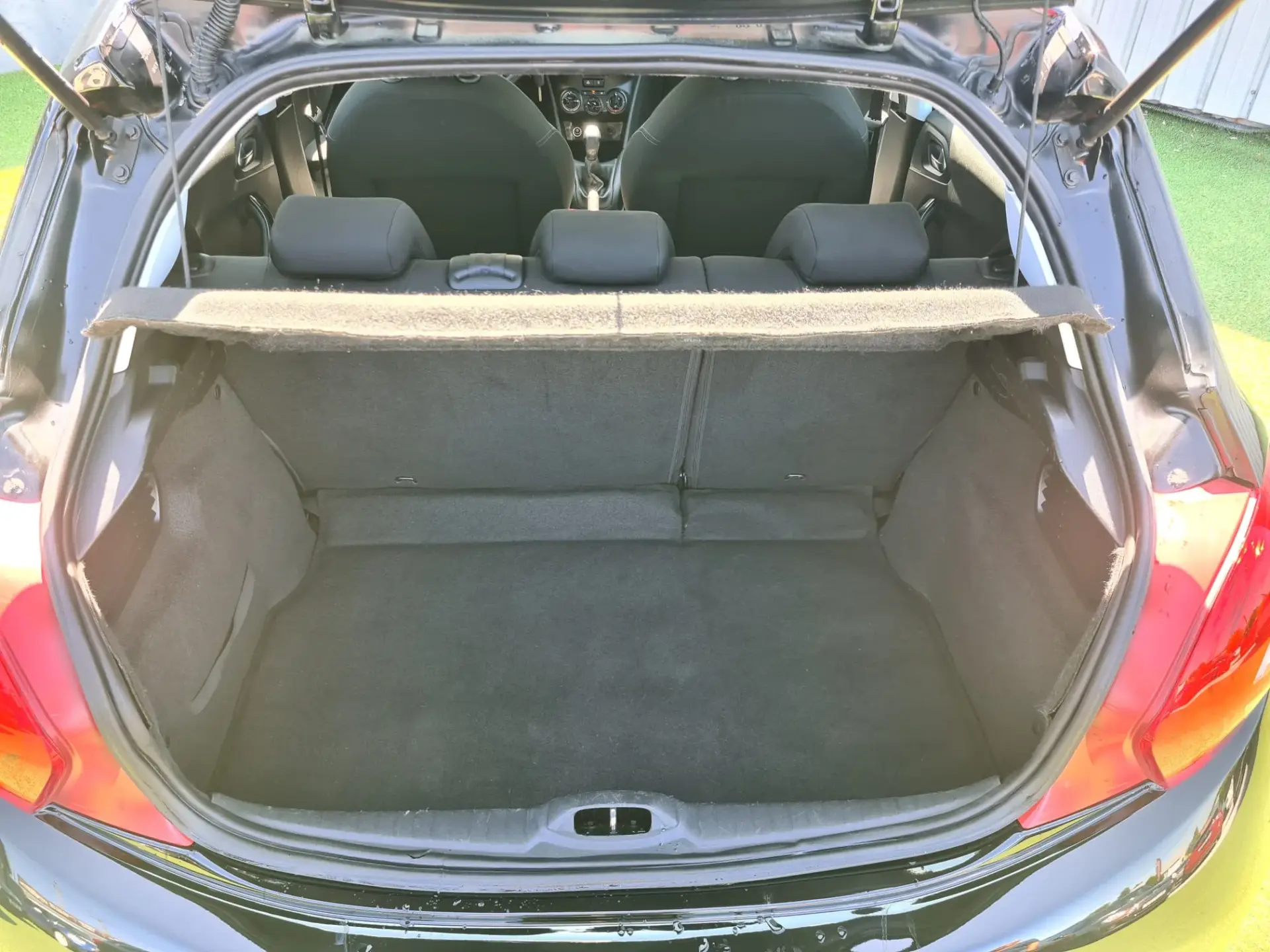 Peugeot 208 1.4 HDi Active 12
