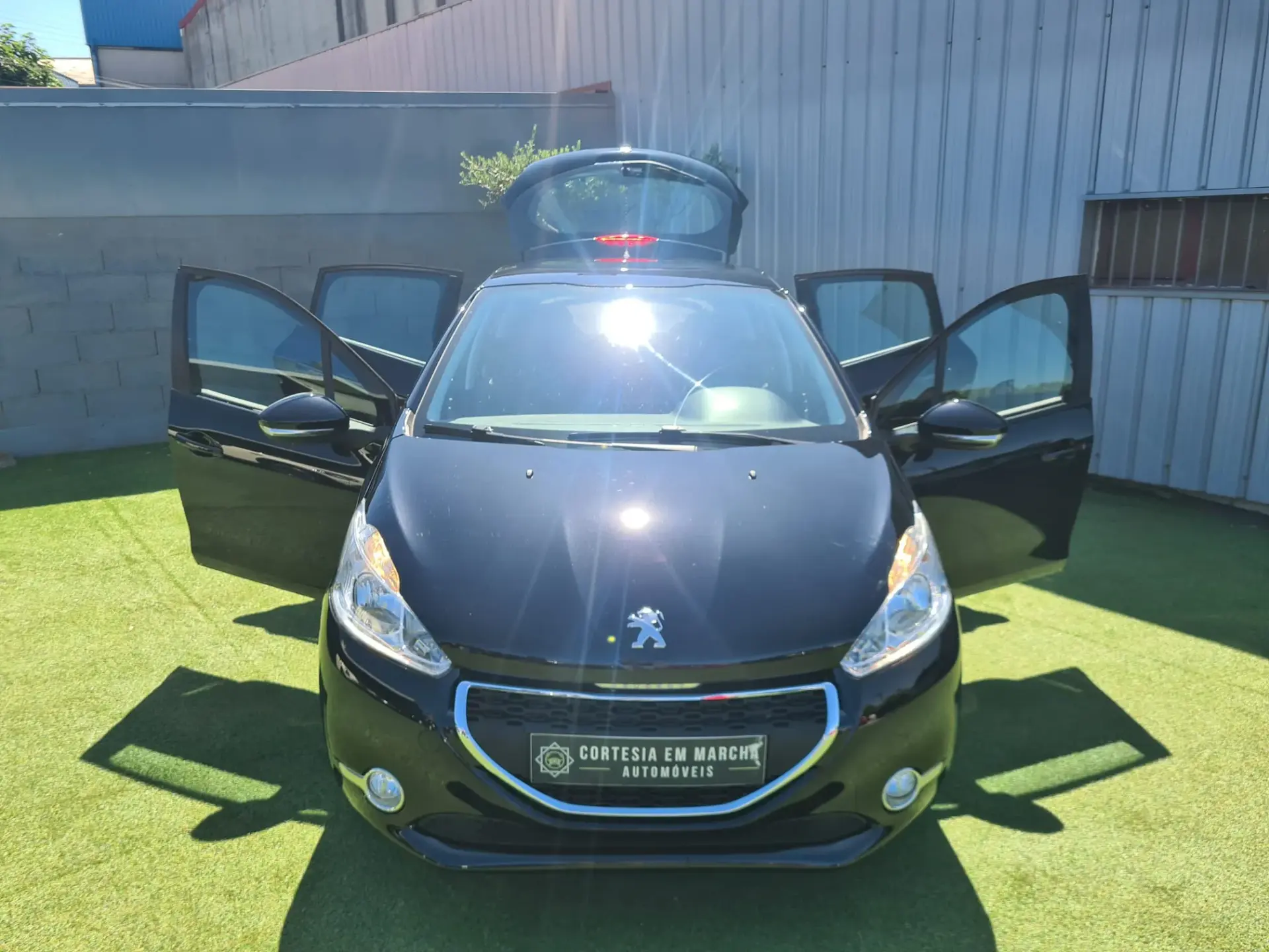 Peugeot 208 1.4 HDi Active 14