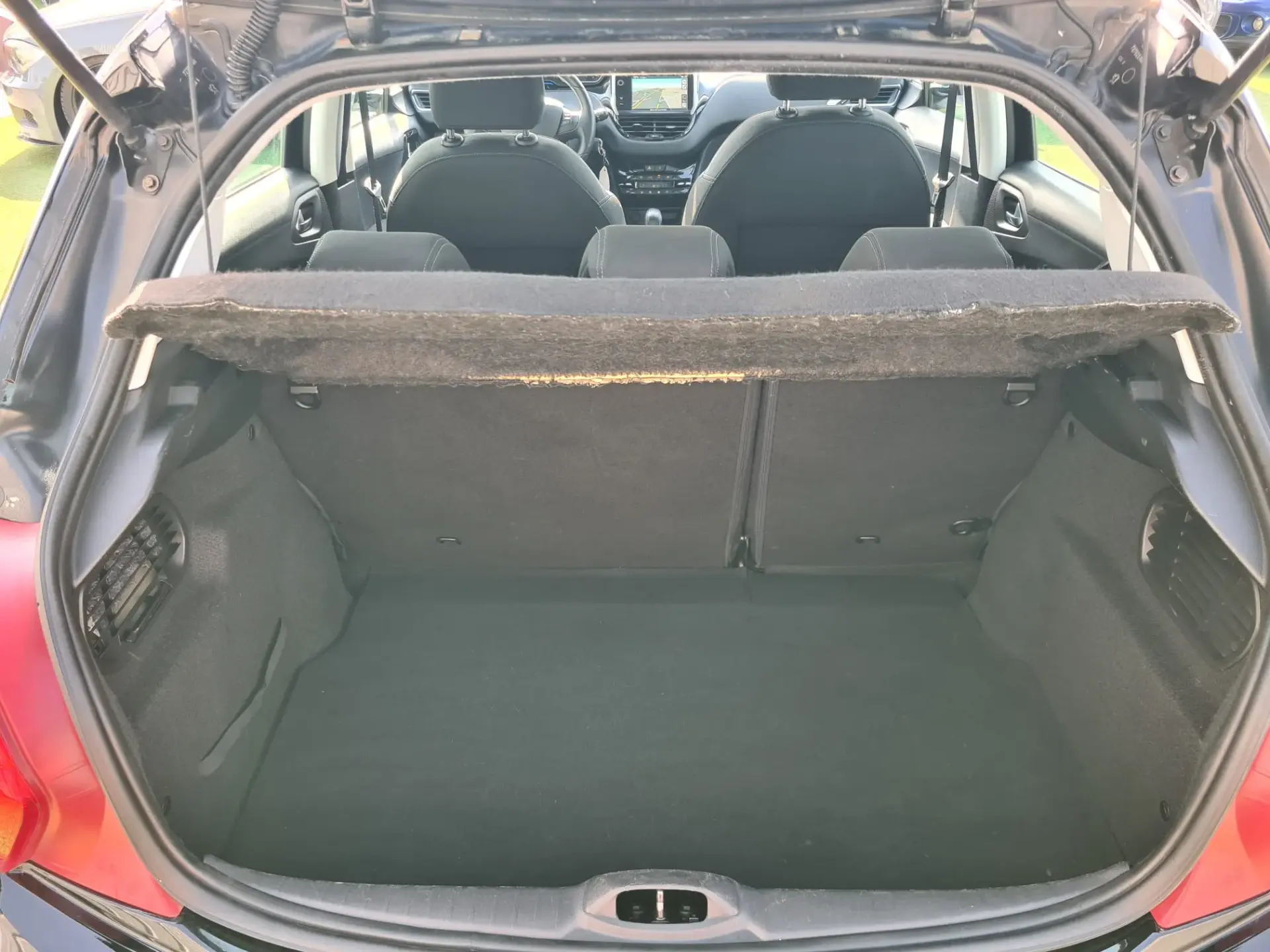 Peugeot 208 1.2 PureTech Active 9