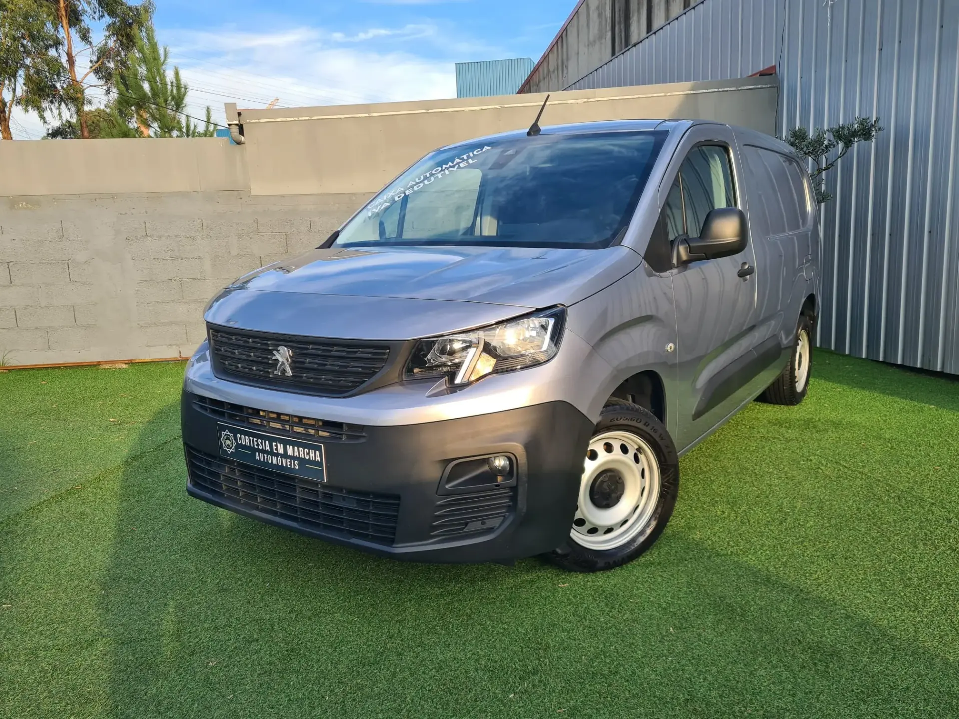 Peugeot Partner 1.5 BlueHDi Longa EAT8 1