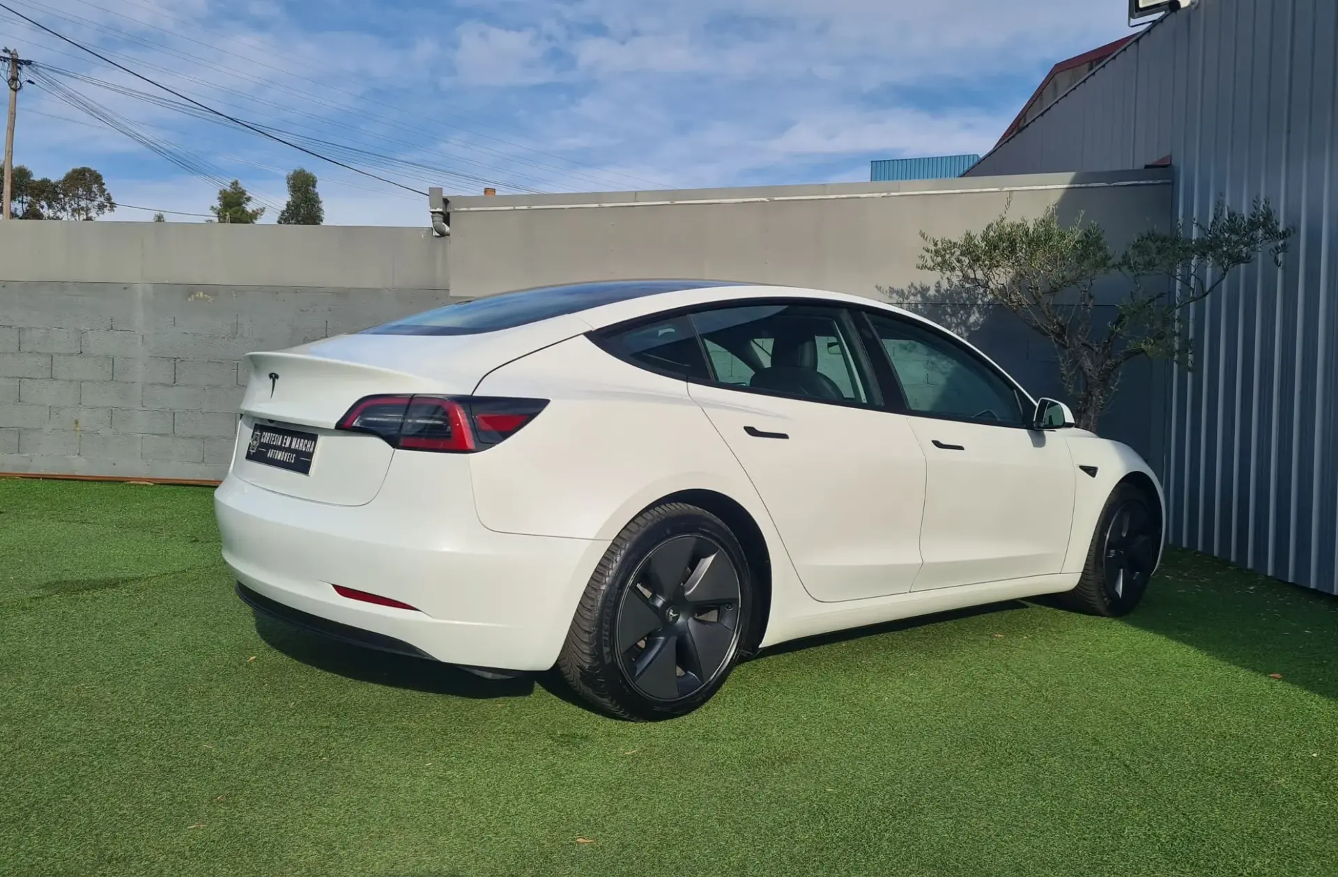 Tesla Model 3 Long Range AWD Dual Motor 4
