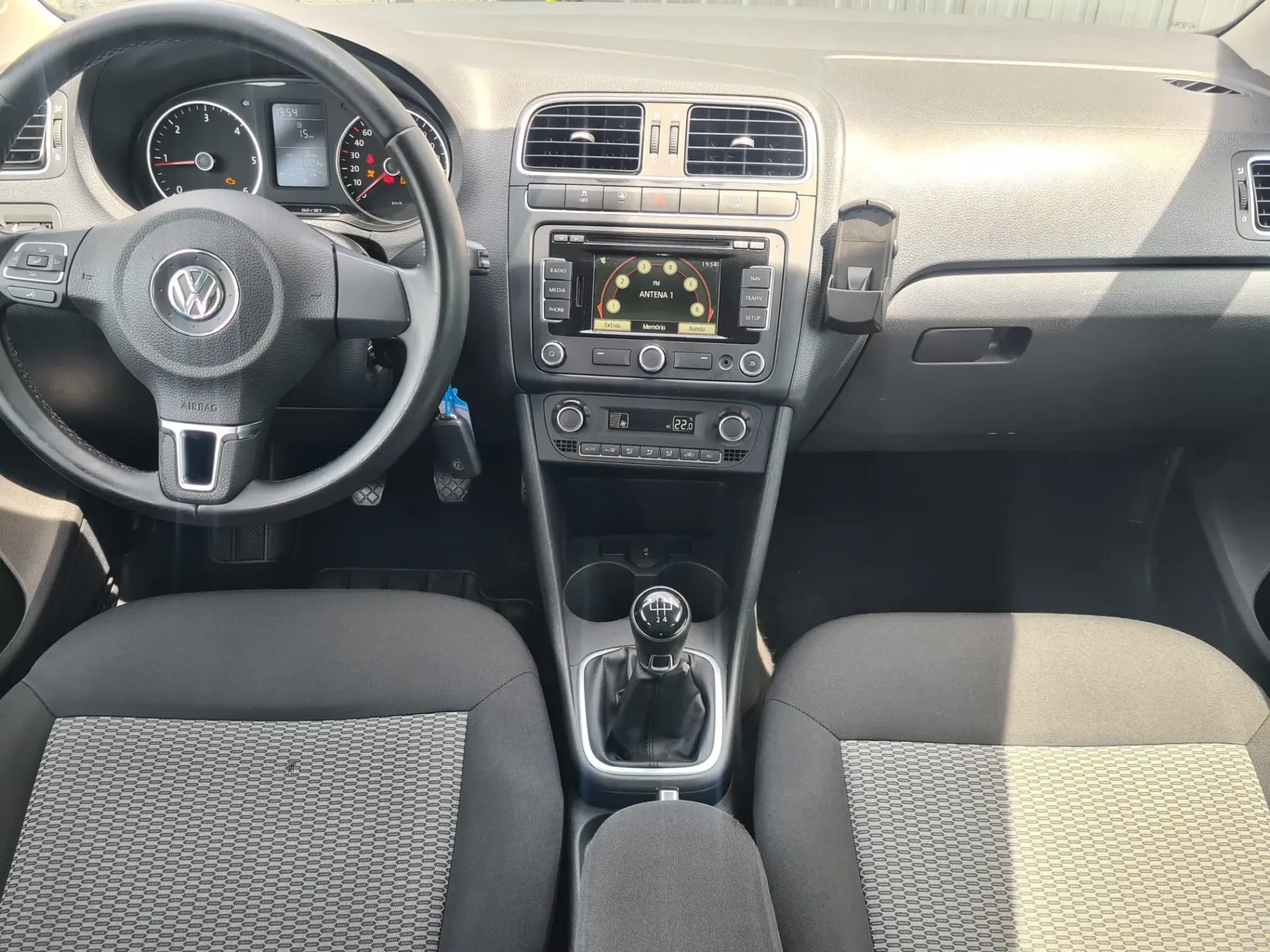 Volkswagen Polo 1.2 TDi BlueMotion 6