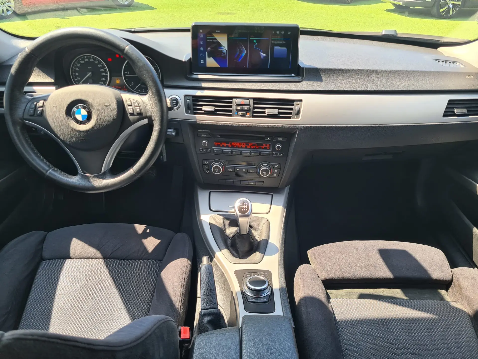 BMW 318 d Pack M 6