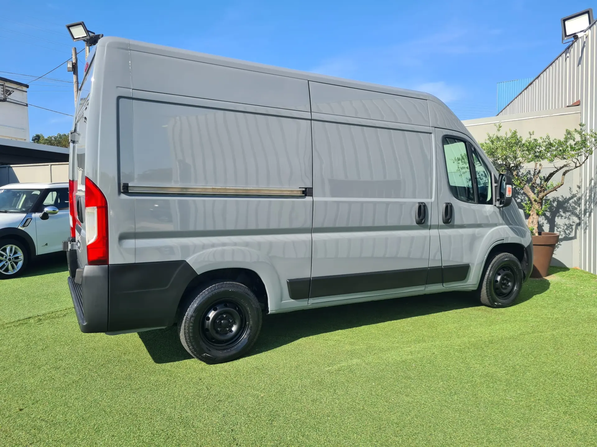 Citroen Jumper 2.0 BlueHDi 35 L2H2 4