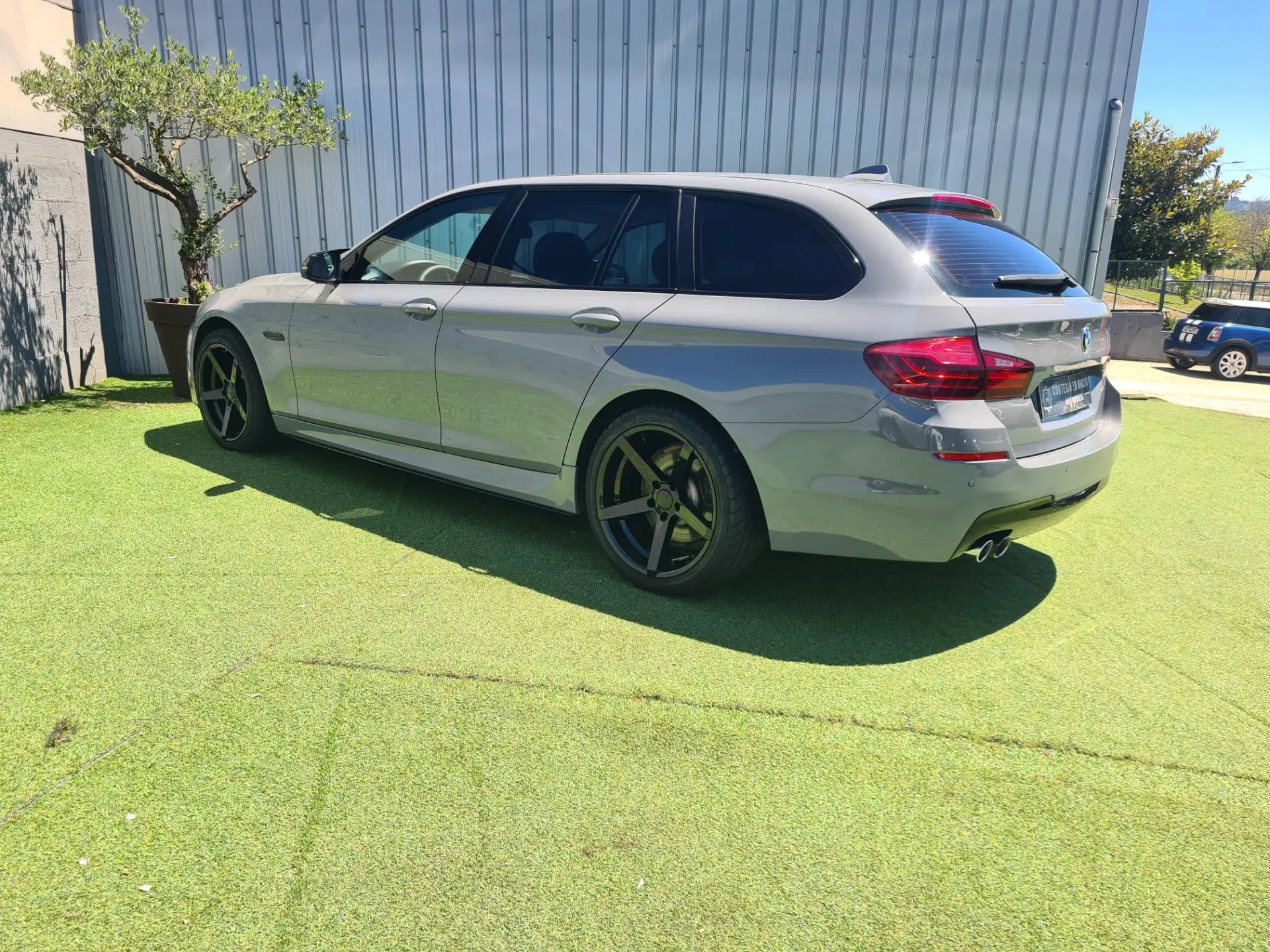 BMW 520 d Pack M Auto 3