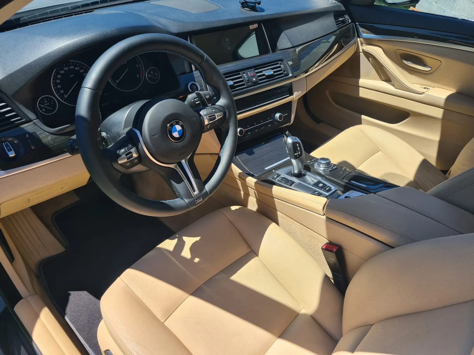 BMW 520 d Pack M Auto 5
