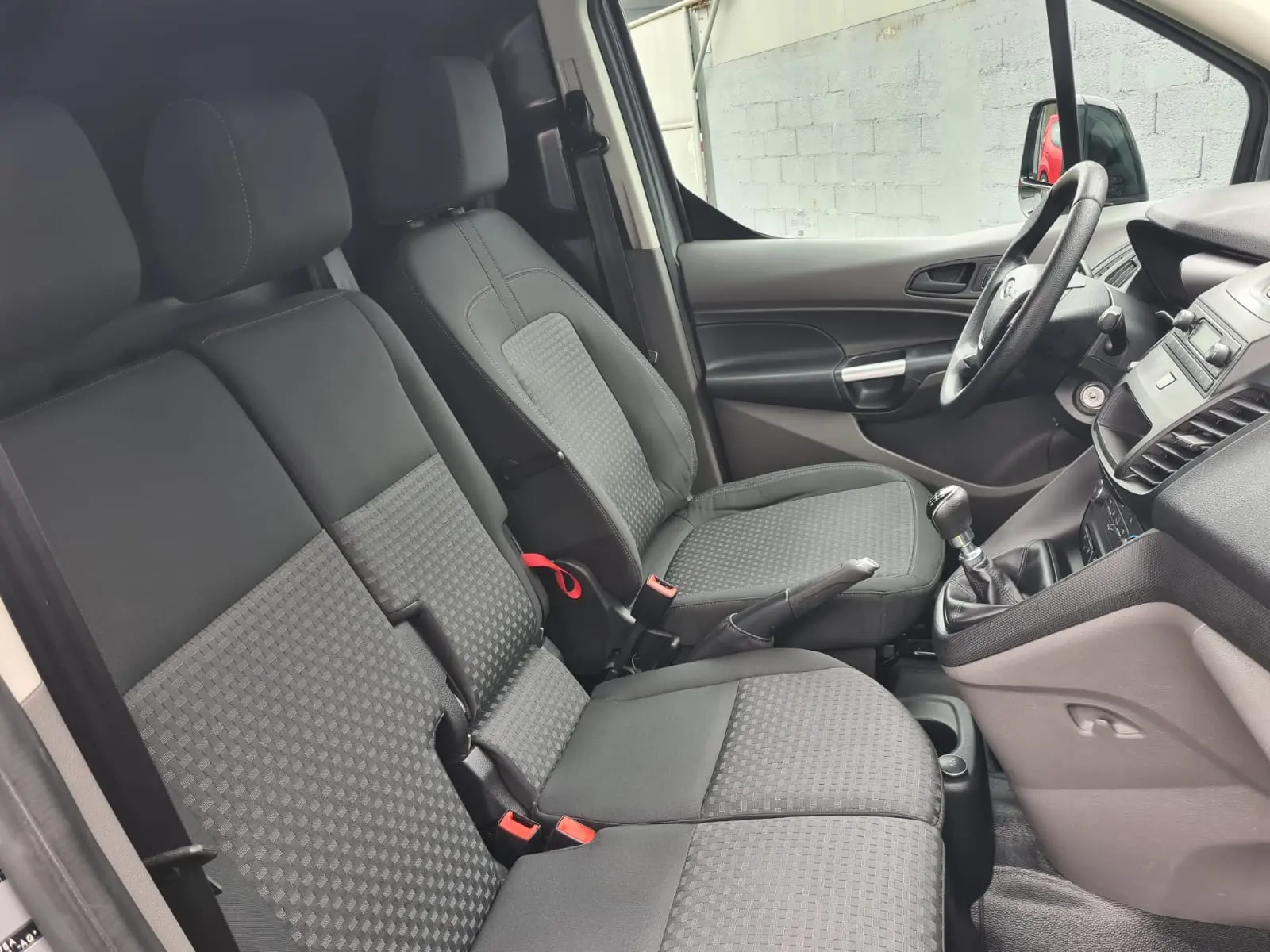 Ford Transit Connect 10