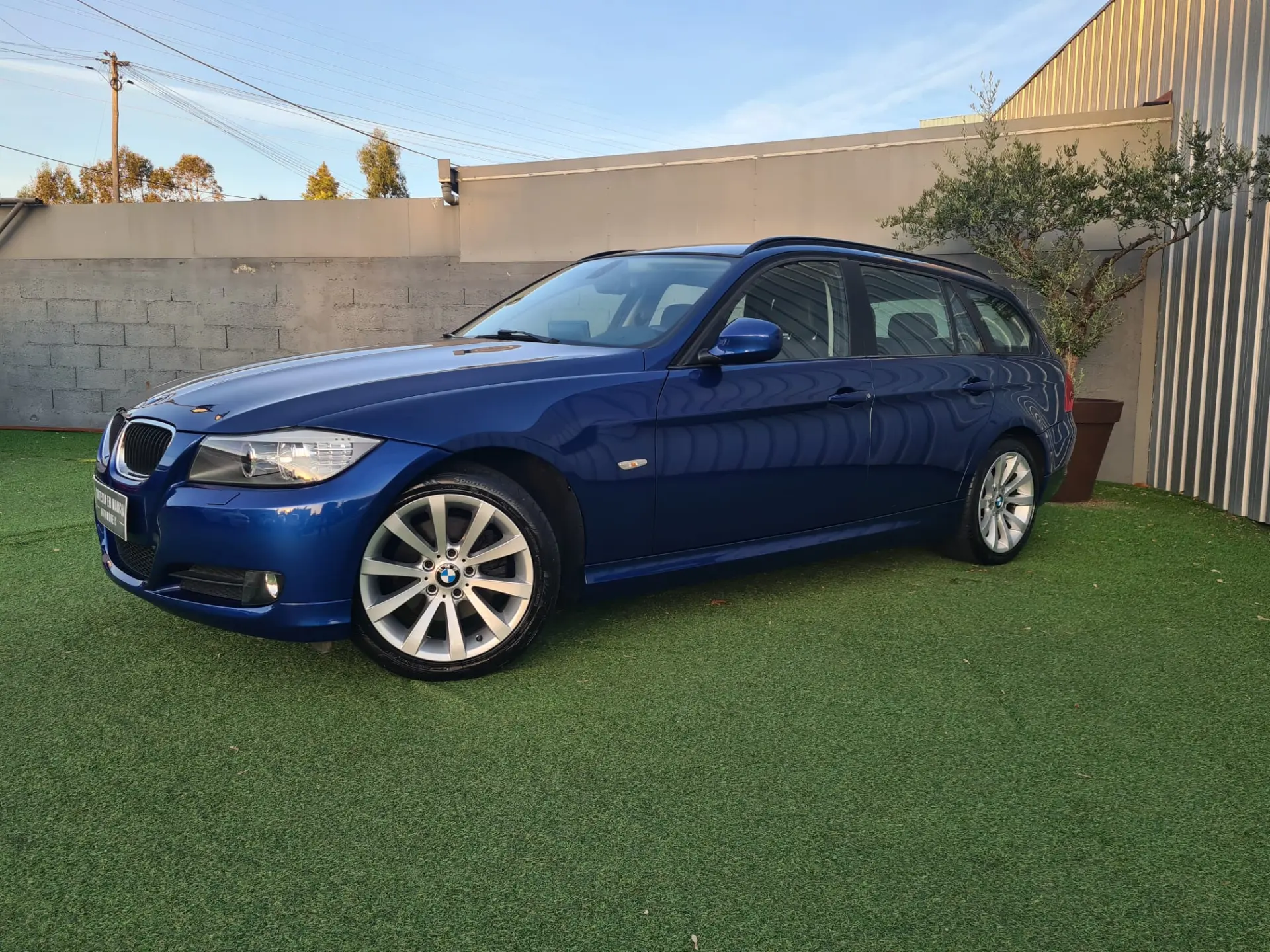 BMW 320 d Sport Line 1