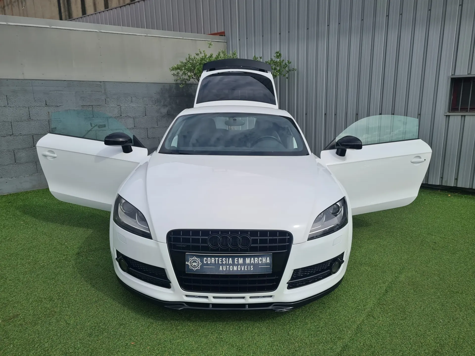 Audi TT Coupé 2.0 TDI quattro S-line 13