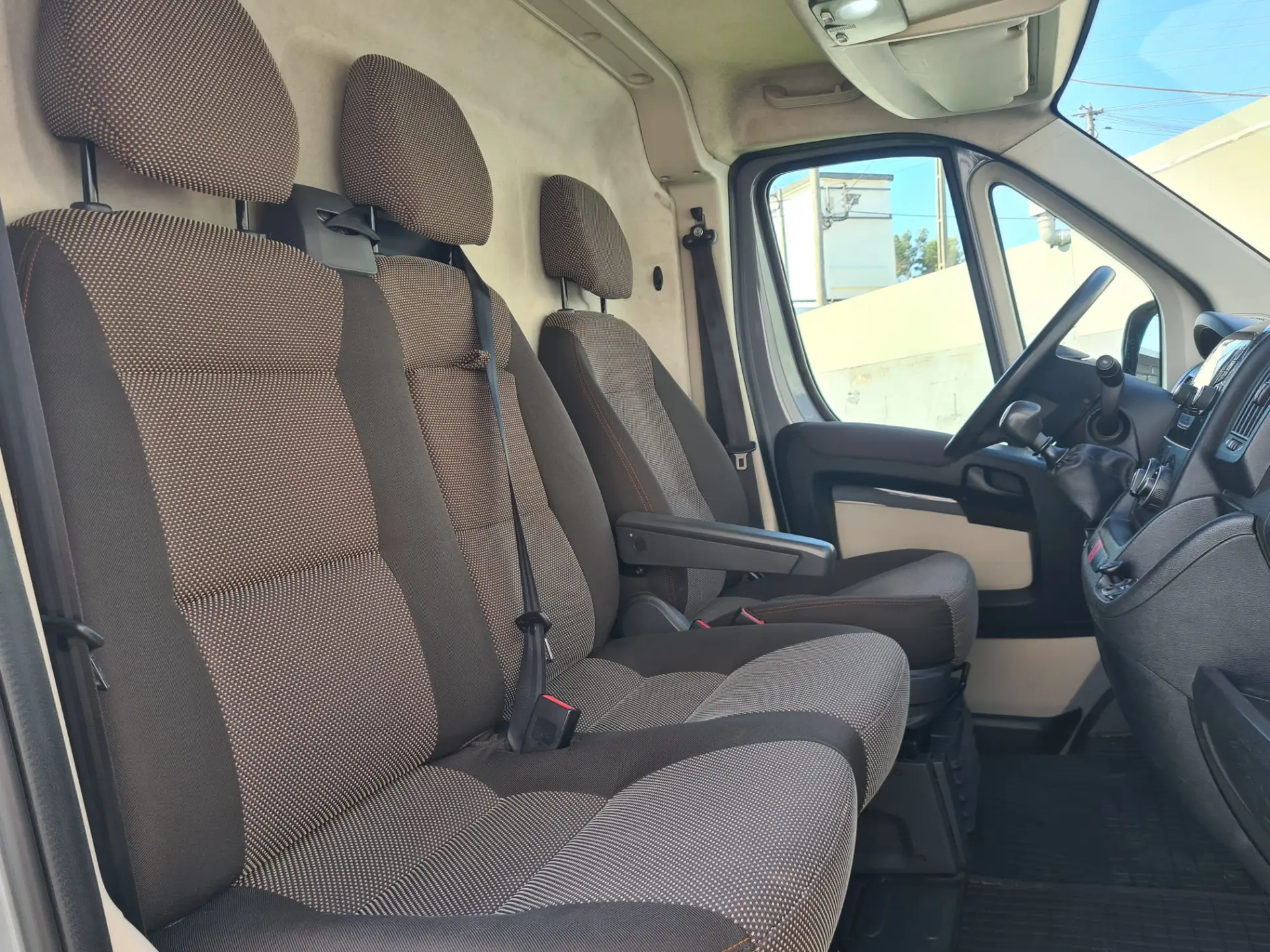 Citroen Jumper 2.0 BlueHDi 35 L2H2 9