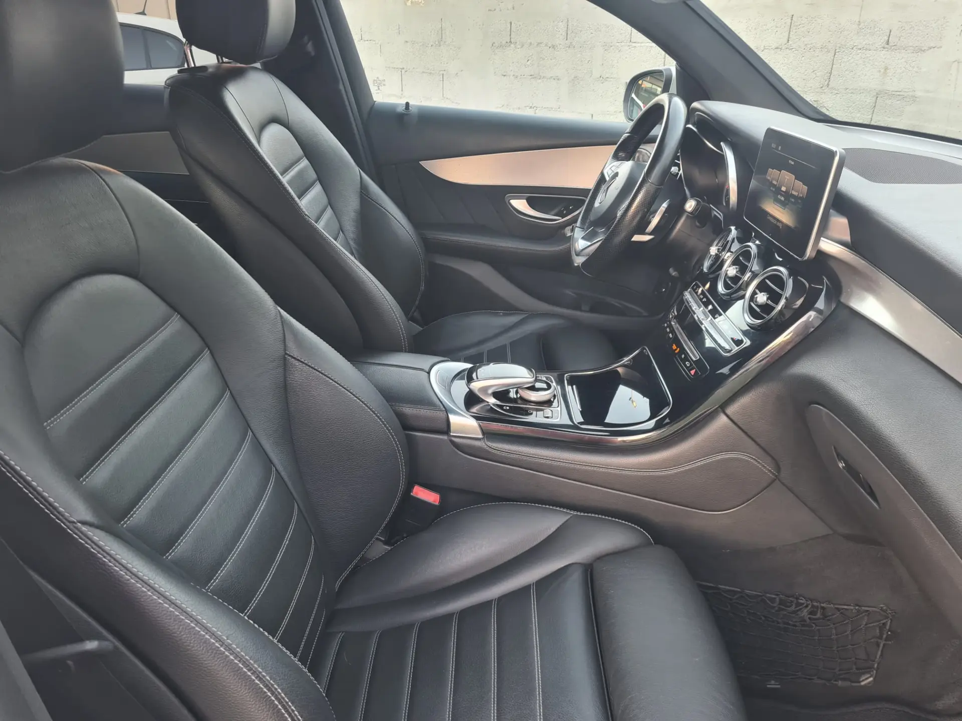 Mercedes-Benz GLC 350 e Coupé AMG Line 4-Matic 8