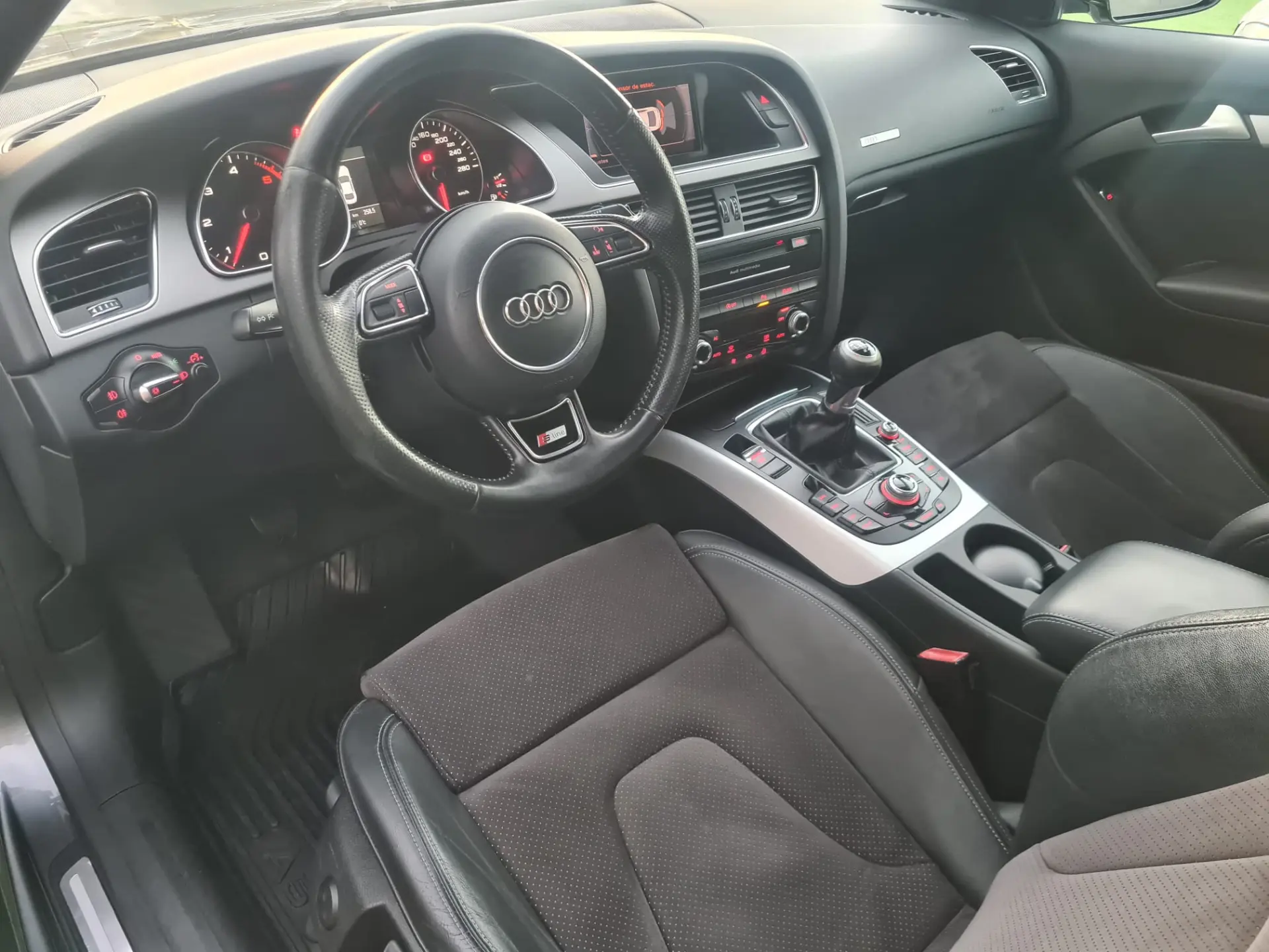 Audi A5 2.0 TDI S-line 5