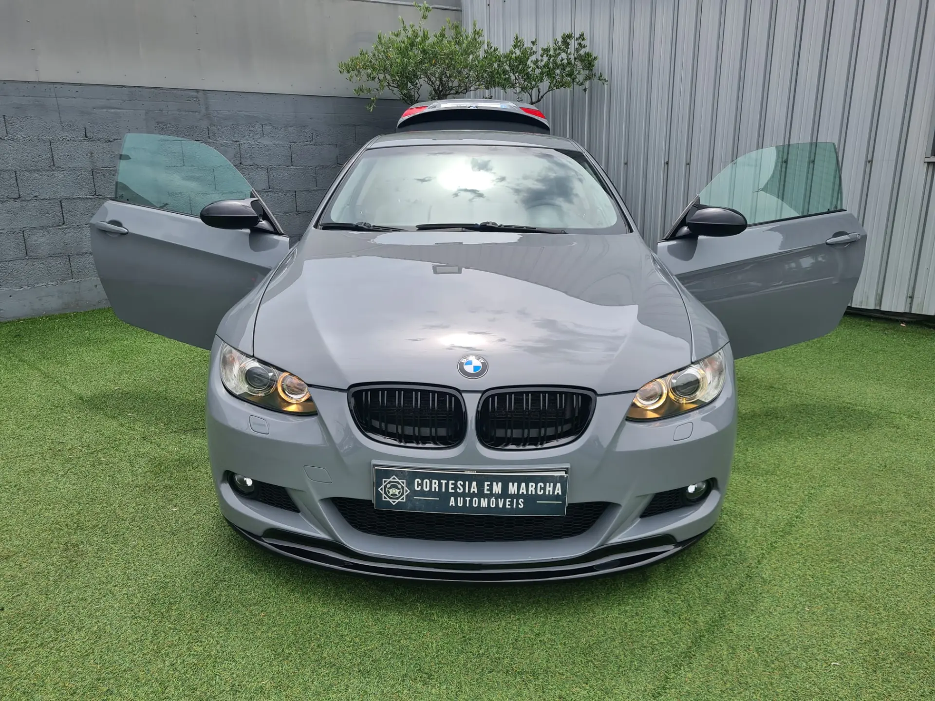 BMW 320 d Coupe 16