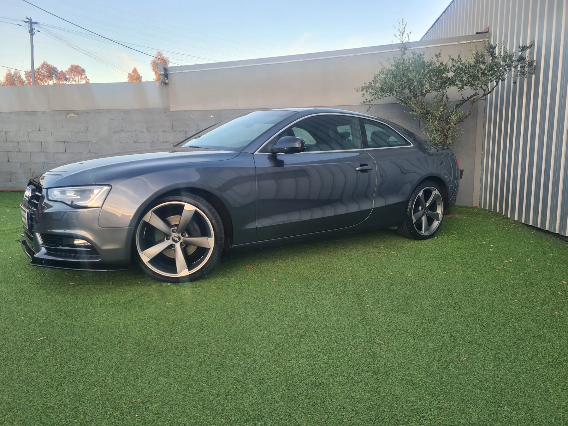 Audi A5 2.0 TDI S-line 1