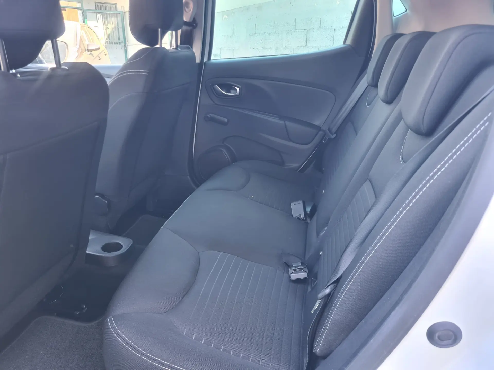 Renault Clio 0.9 TCE Limited 9