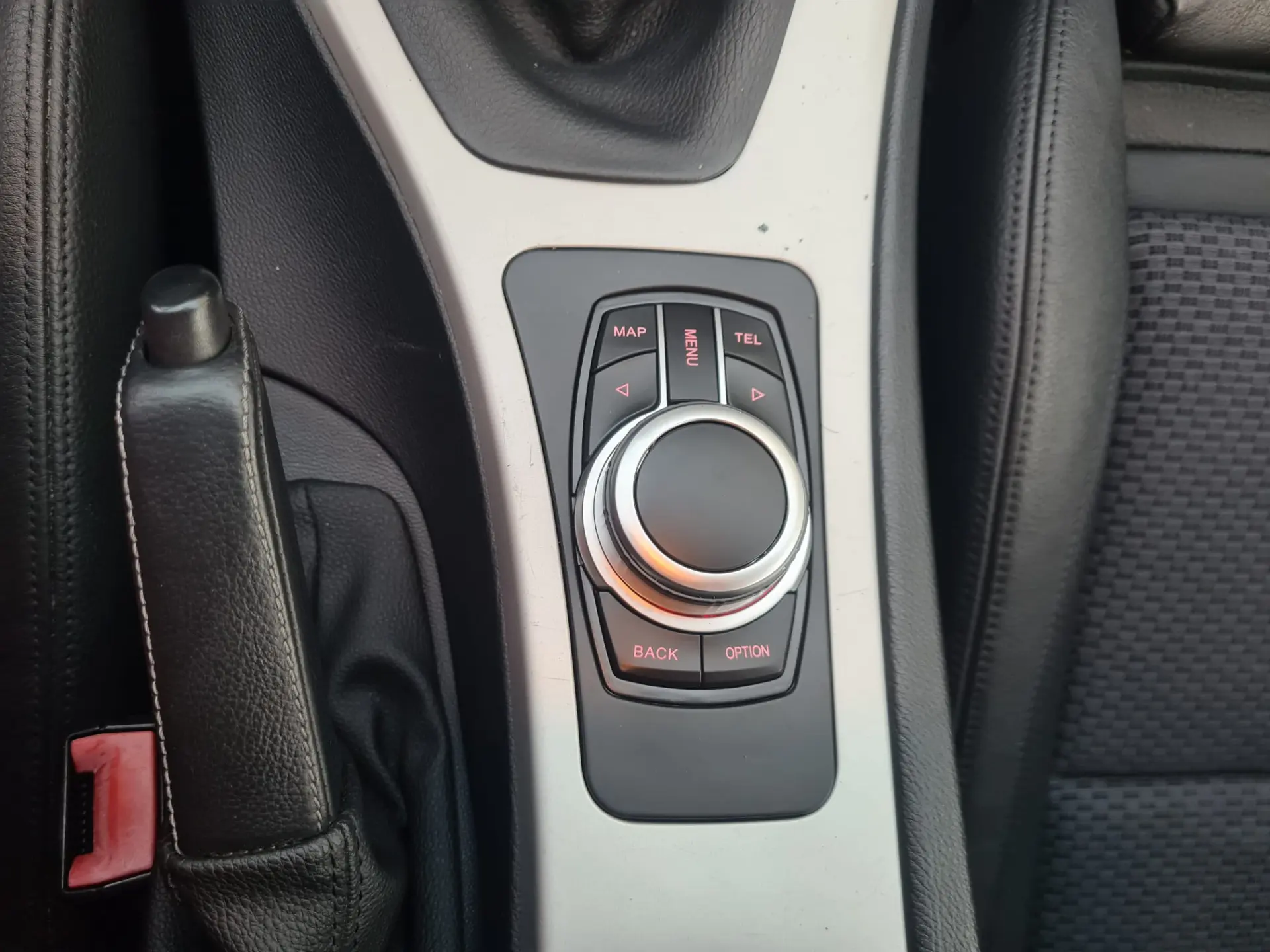 BMW 320 d Sport Line 10