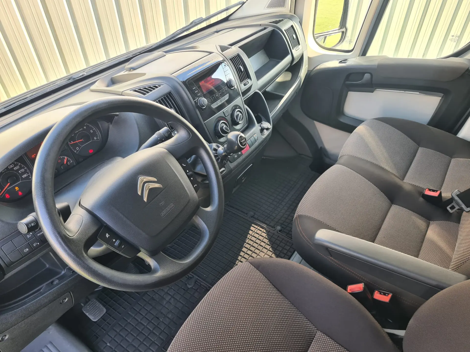 Citroen Jumper 2.0 BlueHDi 35 L2H2 6