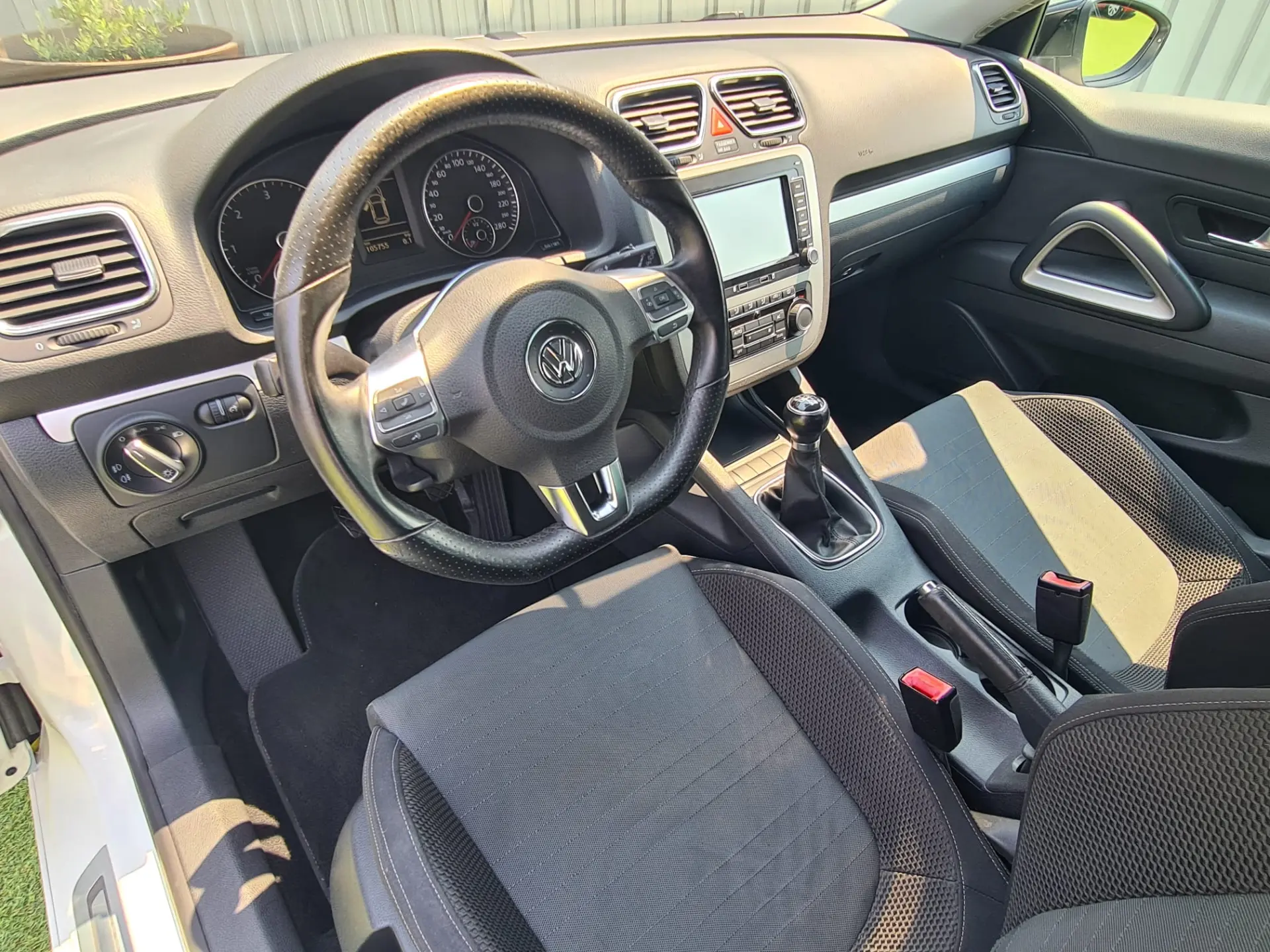 Volkswagen Scirocco 2.0 TDI 5