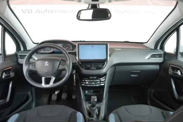 Peugeot 208 1.4 HDi Access 5