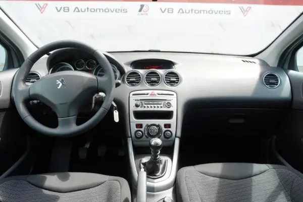 Peugeot 308 SW 1.6 HDi Executive CVM6 5