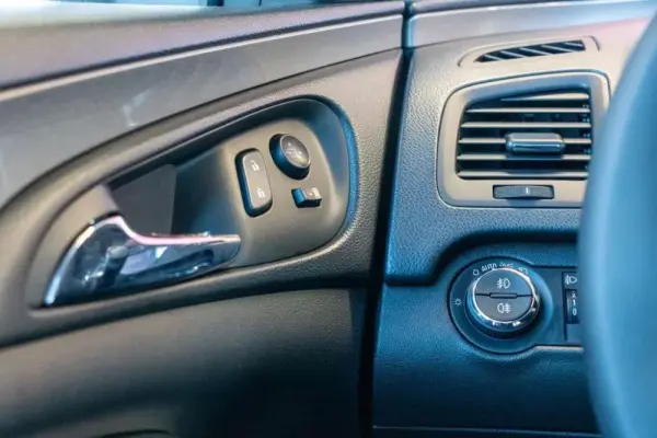 Opel Insignia Sports Tourer 2.0 CDTi Cosmo S/S 11