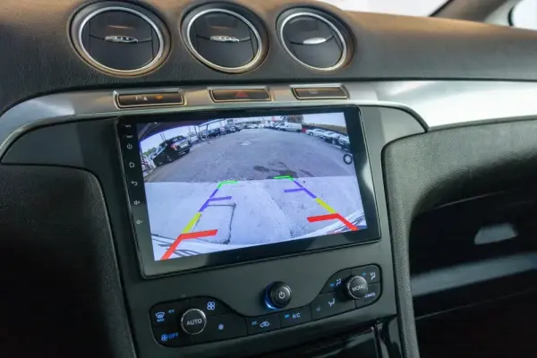 Ford S-Max 2.0 TDCi Titanium 7L 139g 5