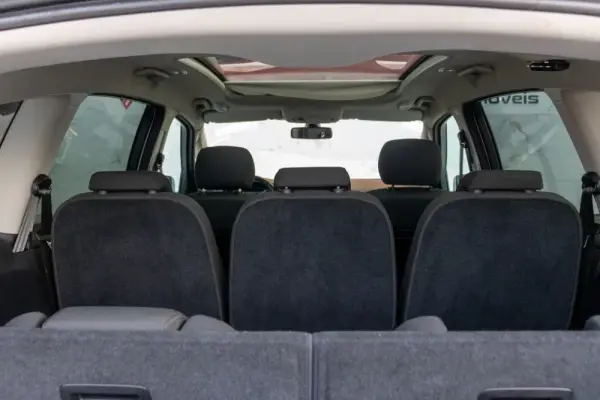 Ford S-Max 2.0 TDCi Titanium 7L 139g 14