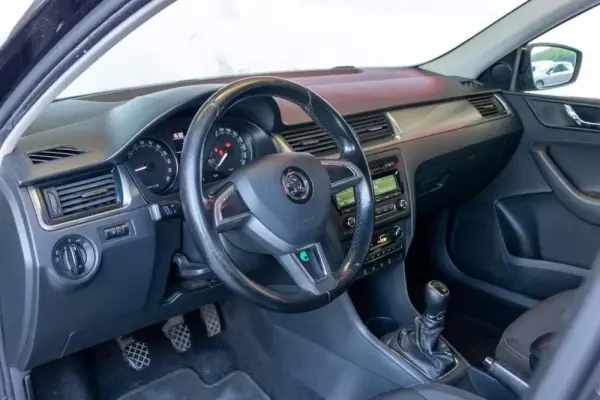 Skoda Rapid Spaceback 12