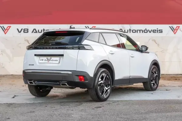 Peugeot 2008 1.2 PureTech Allure Pack EAT8 3