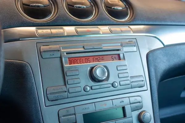 Ford S-Max 1.8 TDCi Titanium 7L 8